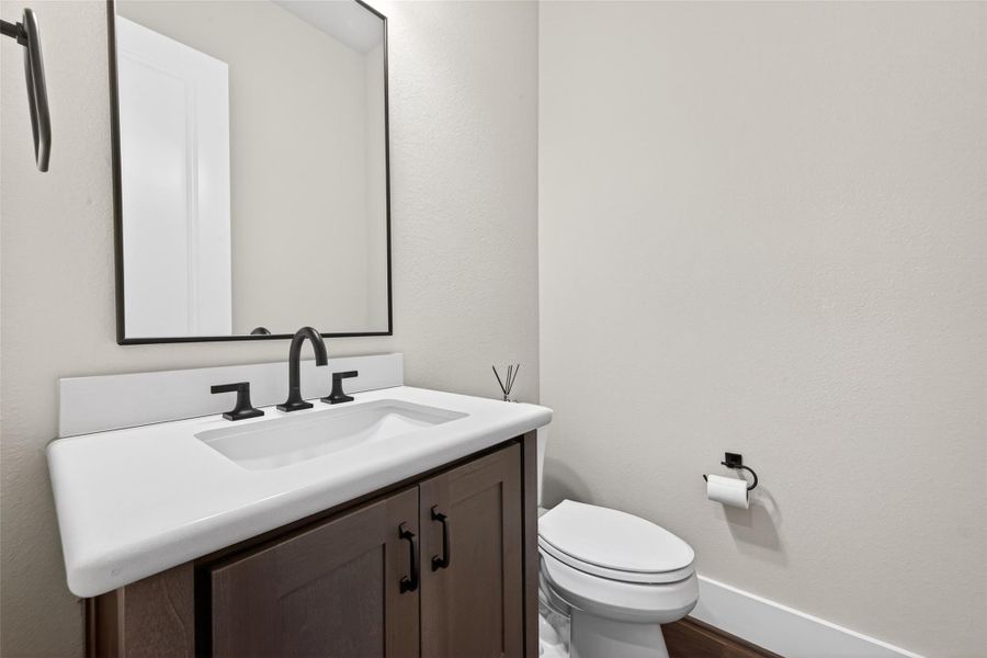 Furnished interior view inside a new home in , Missouri City (Image 49).