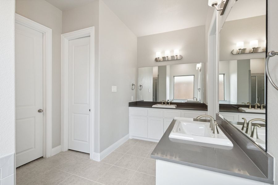 Image 6 representing the Carter by Megatel Homes in Manors at Woodbridge, Wylie, TX. Image 6 representing the Carter by Megatel Homes in Manors at Woodbridge, Wylie, TX.