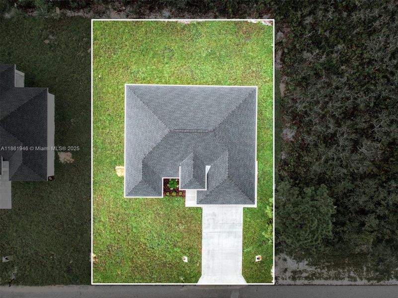 Image 37 of a home in .