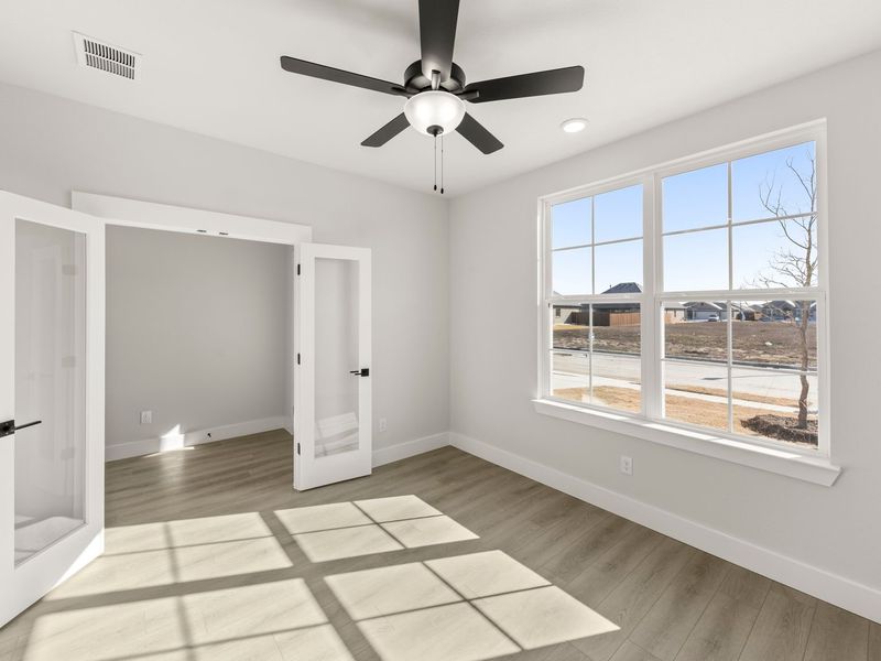 Spacious, unfurnished interior of a new home in Waverly Estates, Josephine (Image 14).
