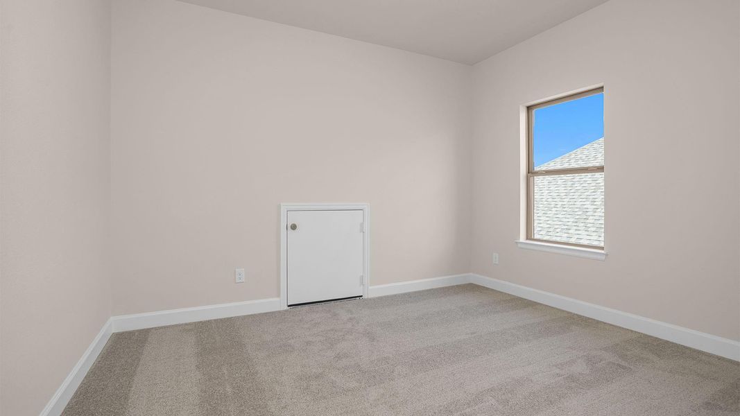 Spacious, unfurnished interior of a new home in Elyson, Katy (Image 8).
