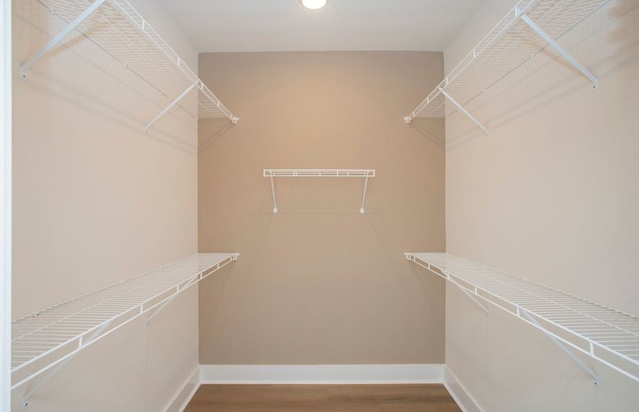 Owner's Closet in new home design at 55+ Active Adult Del Webb near Nashville. Owner's Closet in new home design at 55+ Active Adult Del Webb near Nashville.