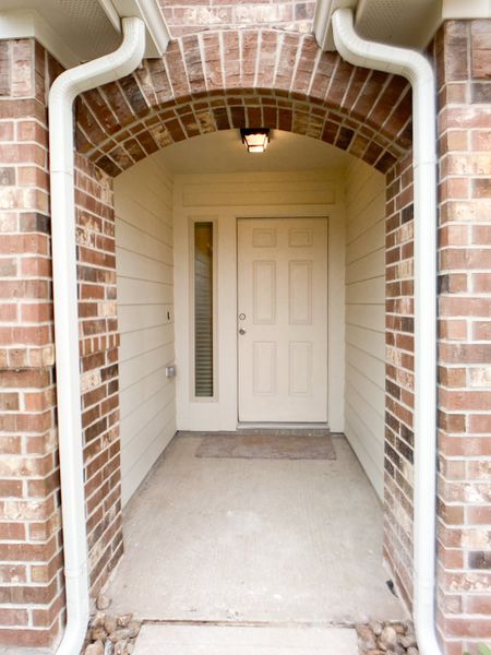 Representative exterior details of a home built from the Floor Plan 1816 by Colina Homes in Grand Magnolia, Magnolia (Image 2). Representative exterior details of a home built from the Floor Plan 1816 by Colina Homes in Grand Magnolia, Magnolia (Image 2).