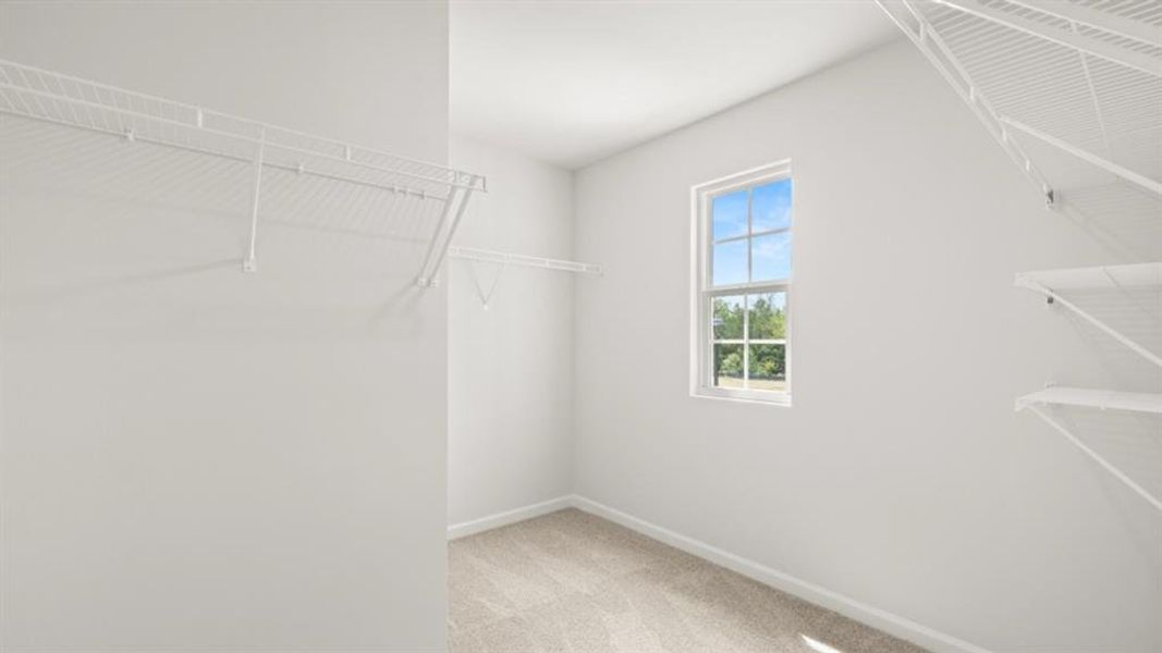 Spacious, unfurnished interior of a new home in Oconee Overlook, Gainesville (Image 23).