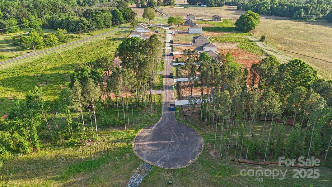 Image 39 of a home in Running Creek.