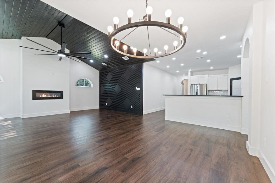 Spacious, unfurnished interior of a new home in , Hempstead (Image 19). Spacious, unfurnished interior of a new home in , Hempstead (Image 19).