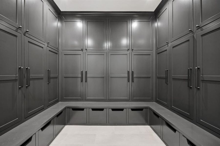 The ultimate mud room with 10 custom lockers. The ultimate mud room with 10 custom lockers.