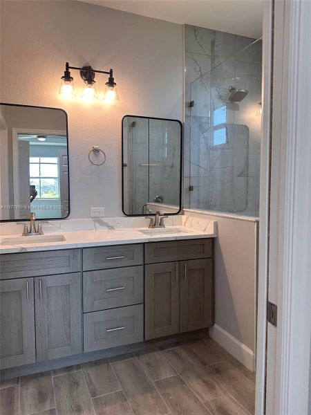 Furnished interior view inside a new home in , Cape Coral (Image 5).