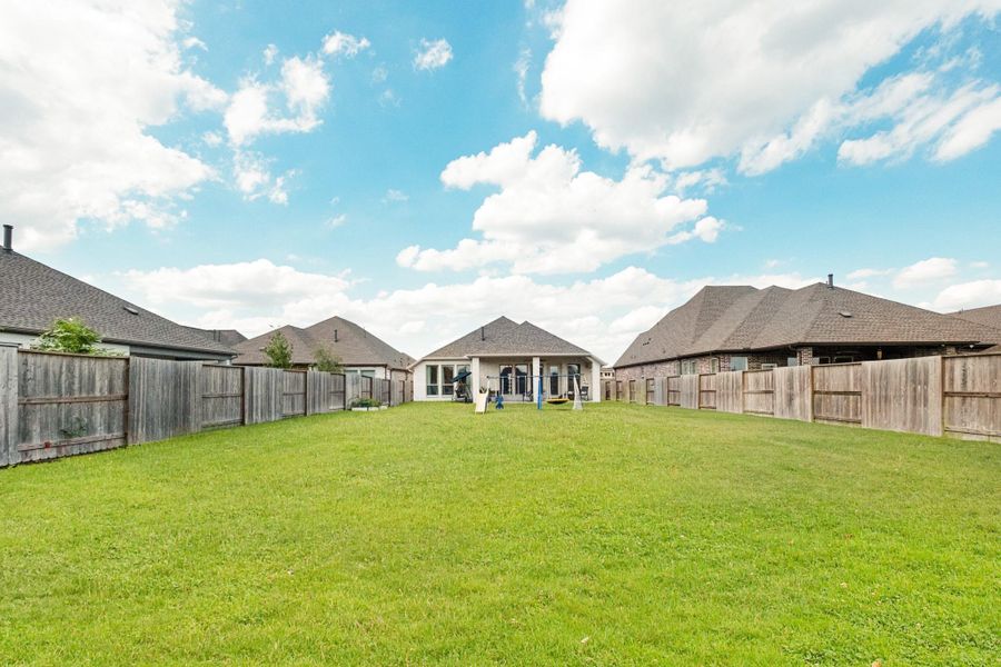 Exterior details and patio area of a home in Meridiana 55', Manvel (Image 1). Exterior details and patio area of a home in Meridiana 55', Manvel (Image 1).