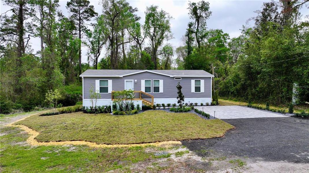 Front exterior of a new home in , White Springs, FL, highlighting curb appeal (Image 31).