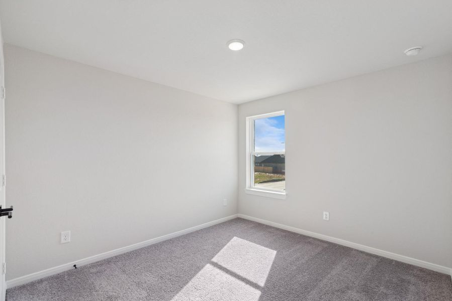 Spacious, unfurnished interior of a new home in Jubilee, Hockley (Image 36).