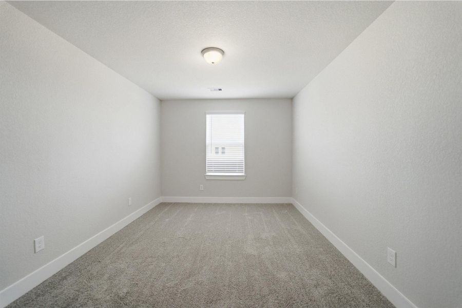 Spacious, unfurnished interior of a new home in Sunterra Lakes, Brookshire (Image 26). Spacious, unfurnished interior of a new home in Sunterra Lakes, Brookshire (Image 26).