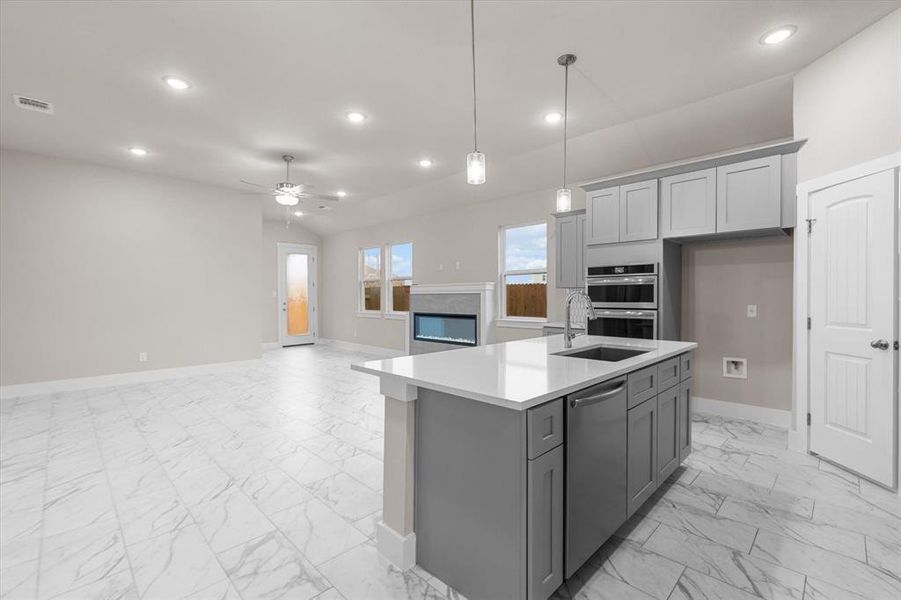 Furnished interior view inside a new home in Morningstar, Georgetown (Image 6).