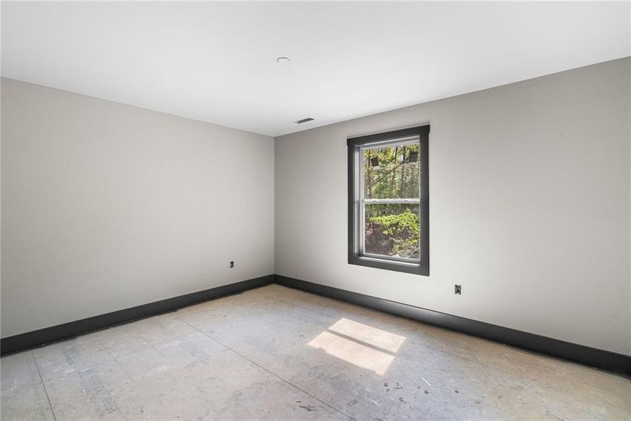 Spacious, unfurnished interior of a new home in , Ellijay (Image 23).