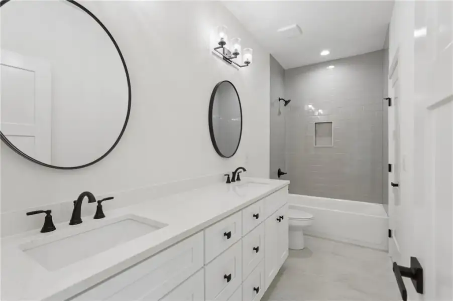 Furnished interior view inside a new home in , Atlanta (Image 14).