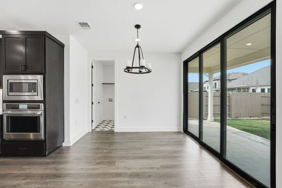 Spacious, unfurnished interior of a new home in Easton Park, Austin (Image 15).