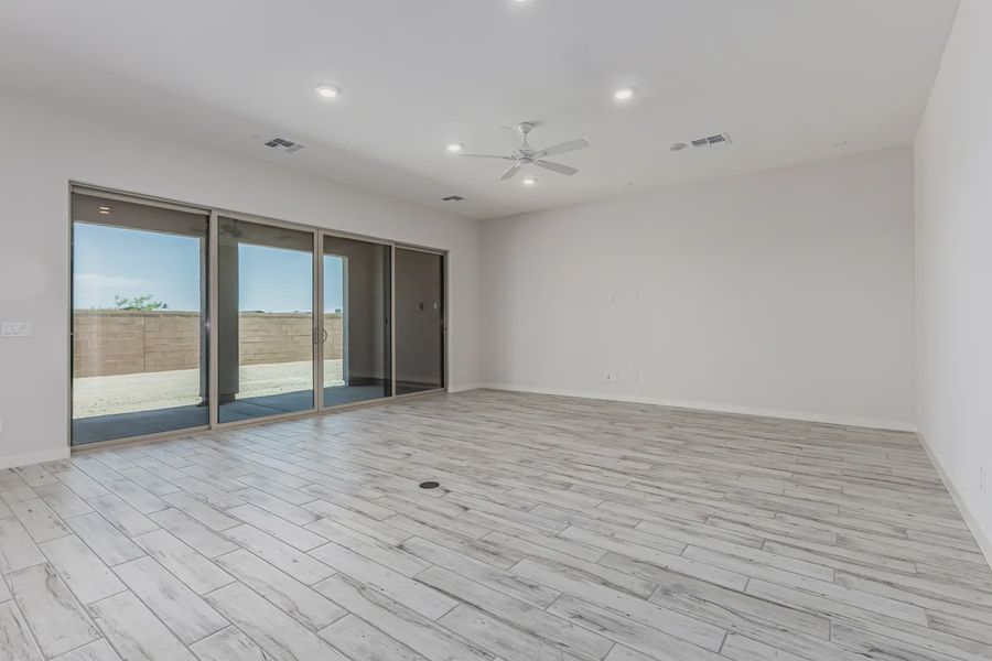 Spacious, unfurnished interior of a new home in Valencia at Granite Vista, Waddell (Image 13).
