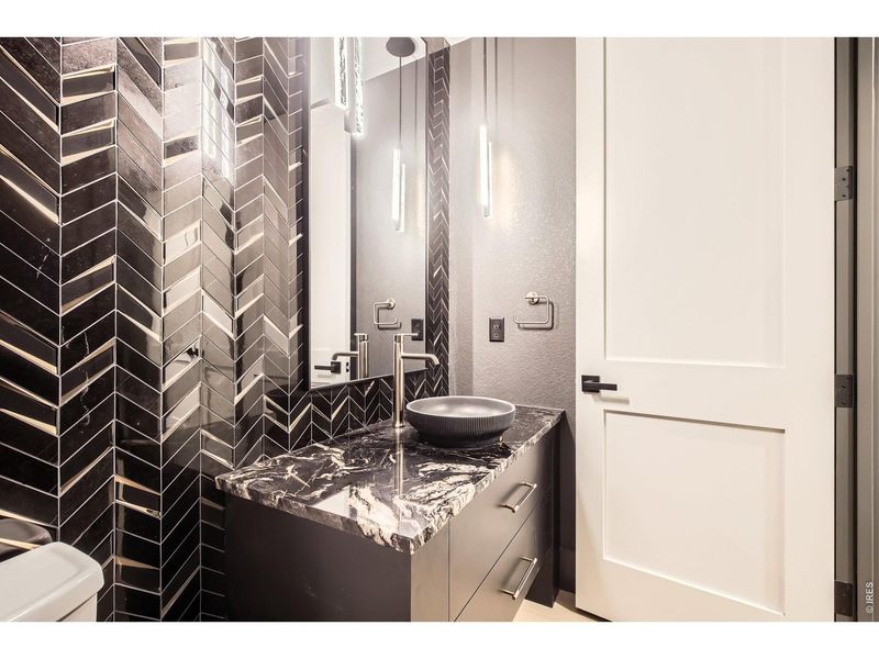 Furnished interior view inside a new home in , Greeley (Image 18).