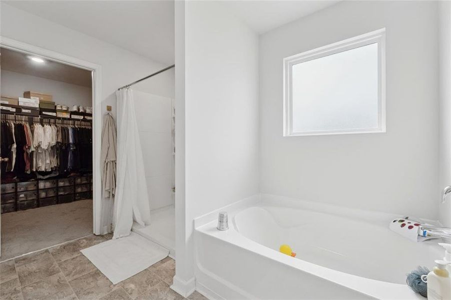 Image 35 of a home in Etowah Preserve.