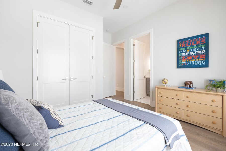 Image 60 of a home in .