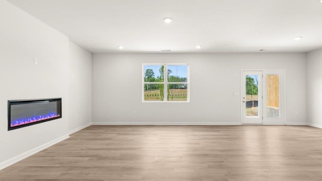 Spacious, unfurnished interior of a new home in Village at Pine Valley, Gainesville (Image 20). Spacious, unfurnished interior of a new home in Village at Pine Valley, Gainesville (Image 20).