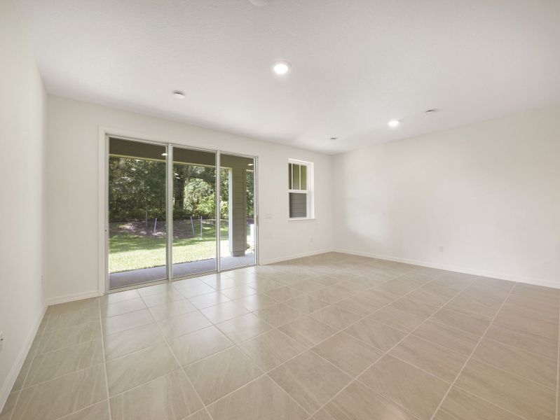 Spacious, unfurnished interior of a new home in Towns at Greenleaf, Oviedo (Image 31).