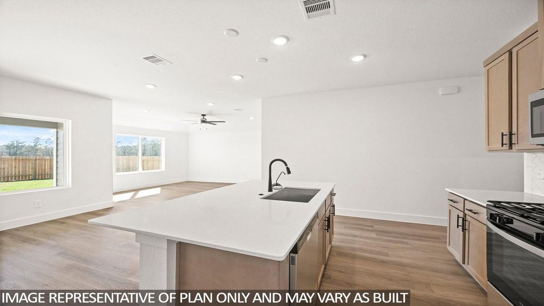 Furnished interior view inside a new home in Chapel Lakes, Montgomery (Image 11).