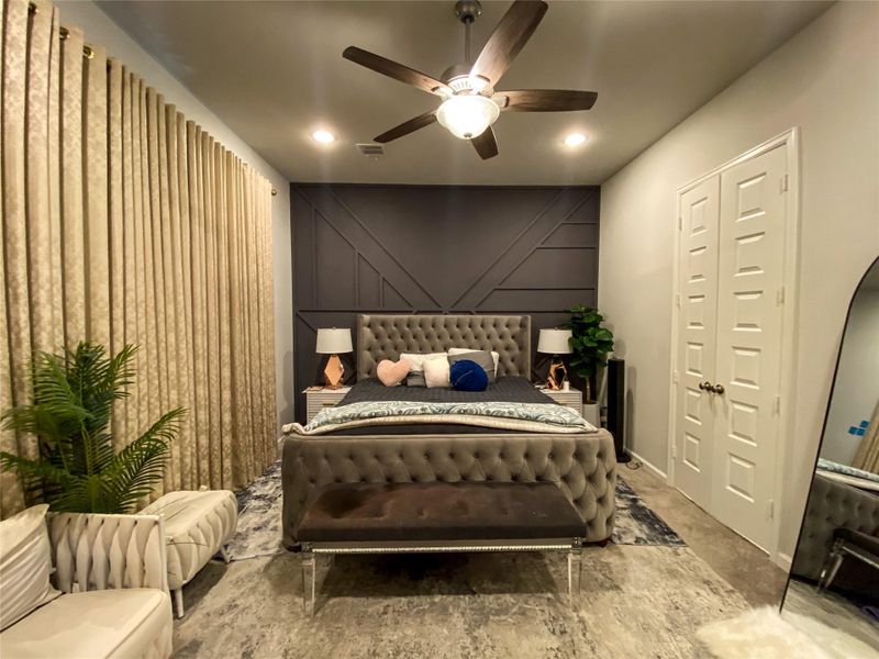 Furnished interior view inside a new home in Stonecreek Estates 50', Richmond (Image 14). Furnished interior view inside a new home in Stonecreek Estates 50', Richmond (Image 14).