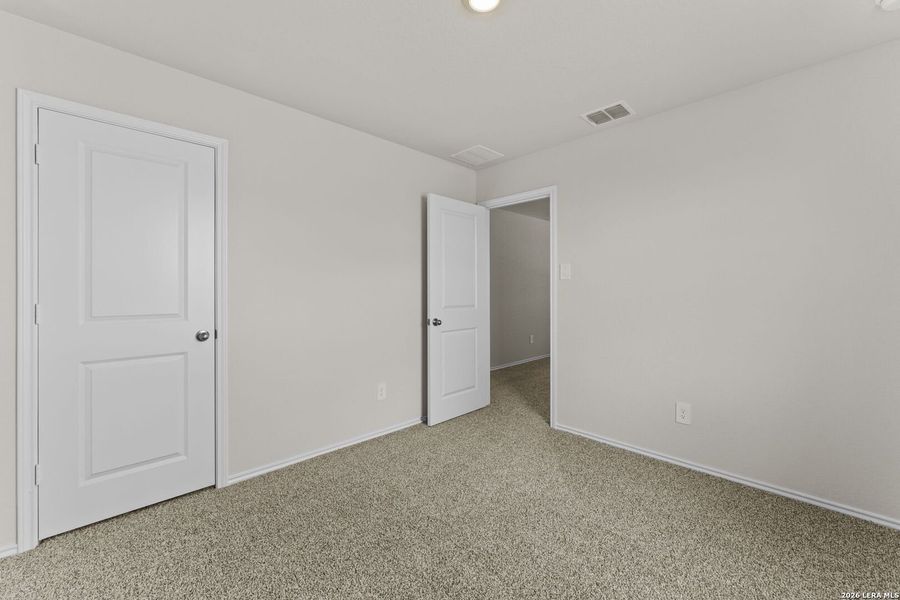 Spacious, unfurnished interior of a new home in Swenson Heights, Seguin (Image 27).