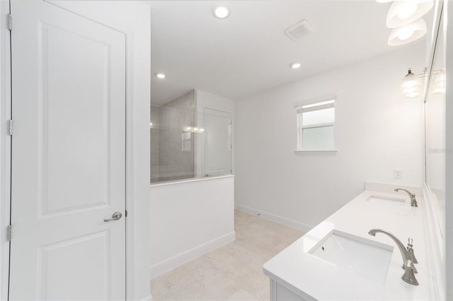 Spacious, unfurnished interior of a new home in On Top of the World Communities, Ocala (Image 43).