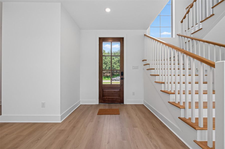 Spacious, unfurnished interior of a new home in , Conroe (Image 21).