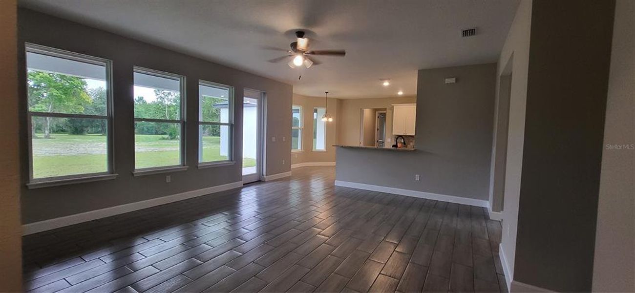 Spacious, unfurnished interior of a new home in , Geneva (Image 27). Spacious, unfurnished interior of a new home in , Geneva (Image 27).
