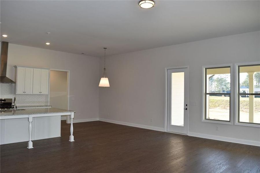 Spacious, unfurnished interior of a new home in Soleil Summit Chase, Snellville (Image 20). Spacious, unfurnished interior of a new home in Soleil Summit Chase, Snellville (Image 20).