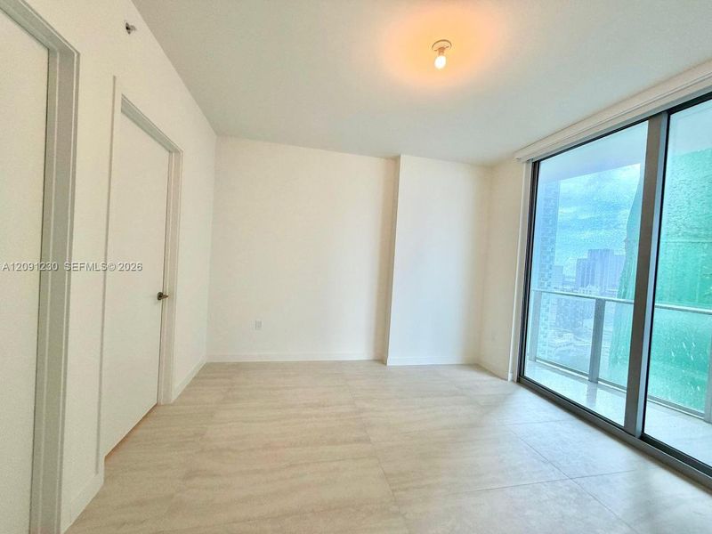 Spacious, unfurnished interior of a new home in , Miami (Image 19).
