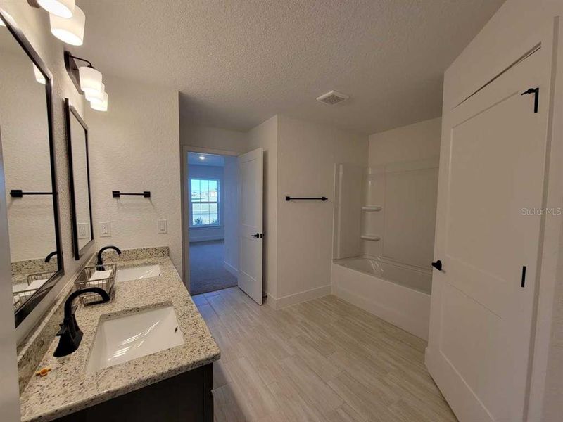 Furnished interior view inside a new home in Ocala Crossings South, Ocala (Image 7). Furnished interior view inside a new home in Ocala Crossings South, Ocala (Image 7).