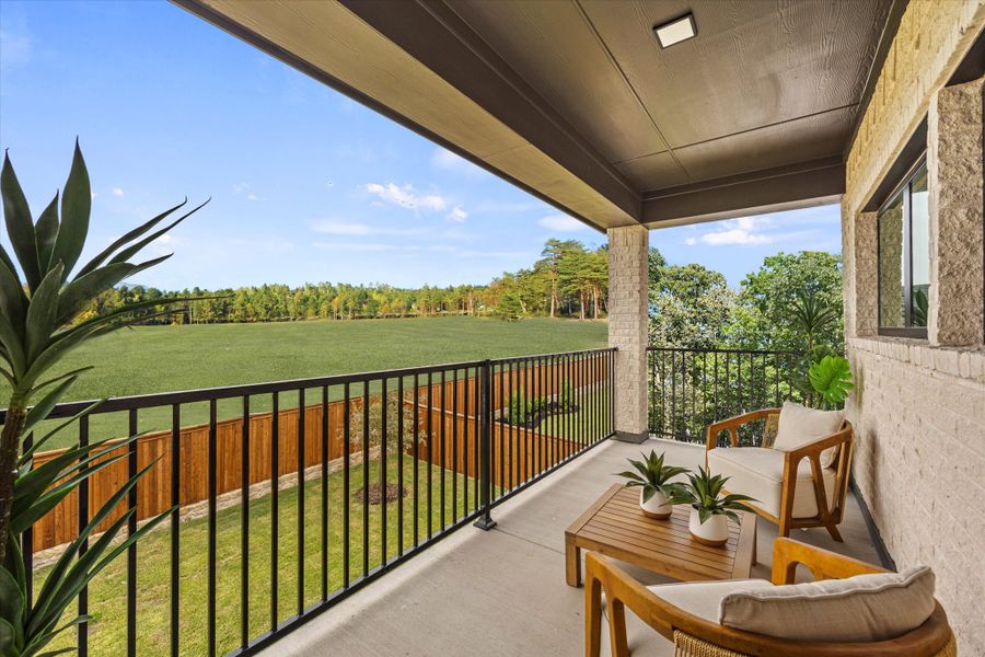 Representative exterior details of a home built from the Ashbourne by Windsor Homes in Nelson Lake Estates, Rockwall (Image 25).