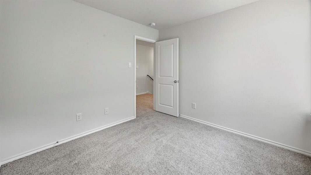 Spacious, unfurnished interior of a new home in Arbor Trails South, Princeton (Image 20).