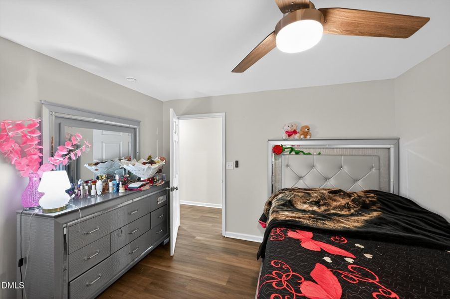 16_1696_James_Winston_Rd-Bedroom-7974