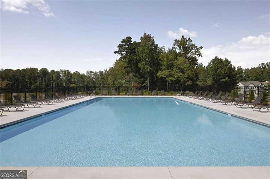 Community amenities in The Grove At Mundy Mill, Gainesville (Image 19).