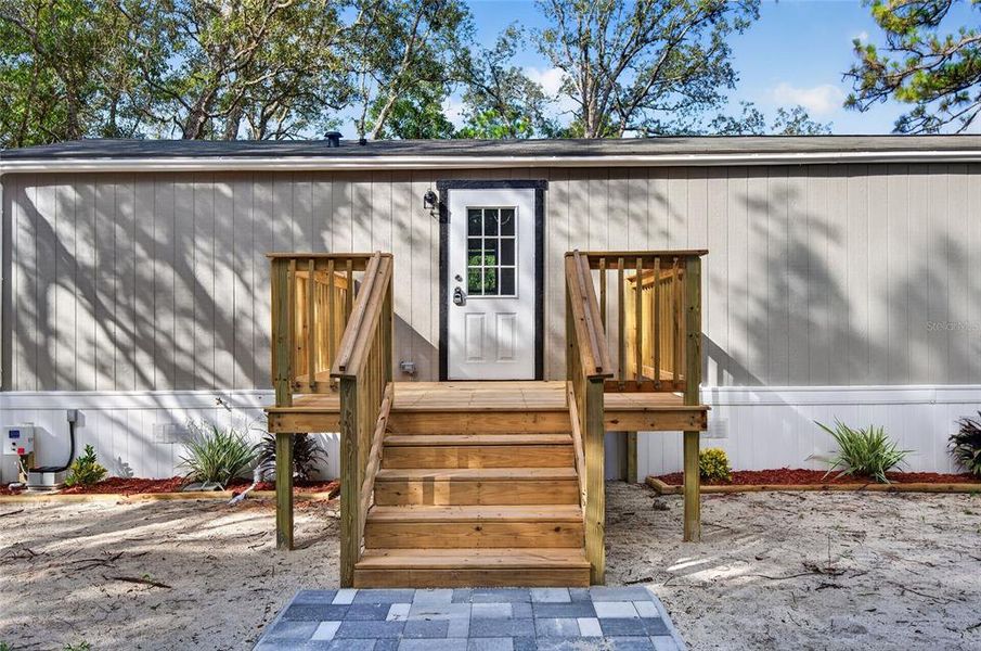 Exterior details and patio area of a home in , Homosassa (Image 17). Exterior details and patio area of a home in , Homosassa (Image 17).