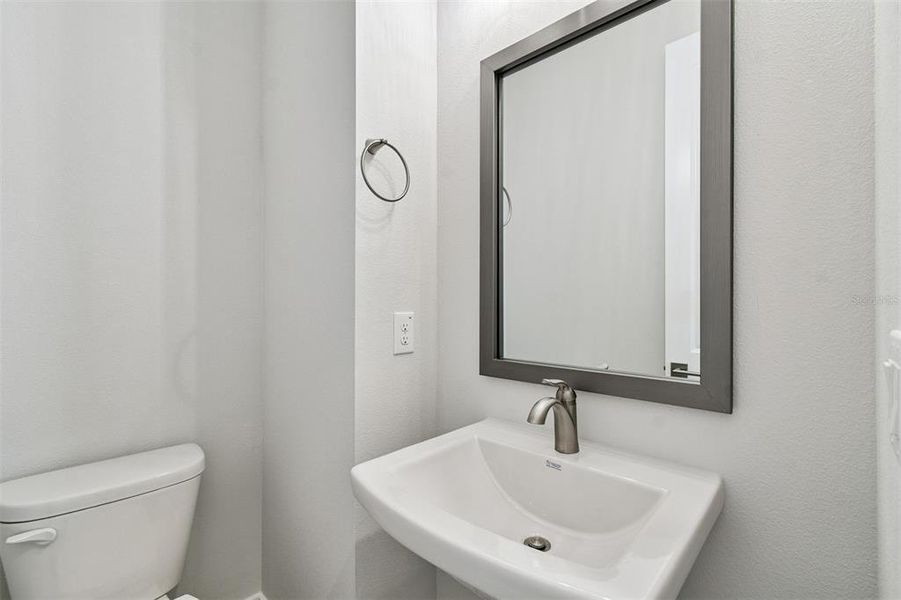 Image 33 of a home in Apex at Seminole Heights.