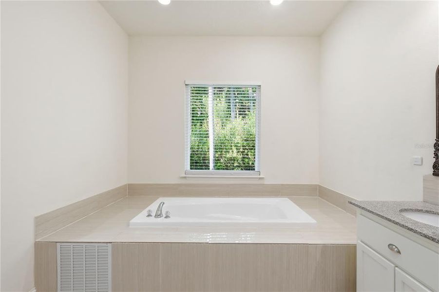 Image 43 of a home in . Image 43 of a home in .