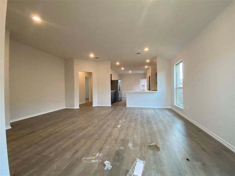 Spacious, unfurnished interior of a new home in Governor's Lots, Forney (Image 15).