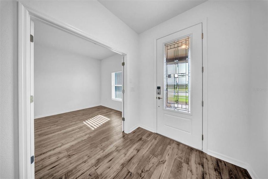 Spacious, unfurnished interior of a new home in , Wesley Chapel (Image 42). Spacious, unfurnished interior of a new home in , Wesley Chapel (Image 42).