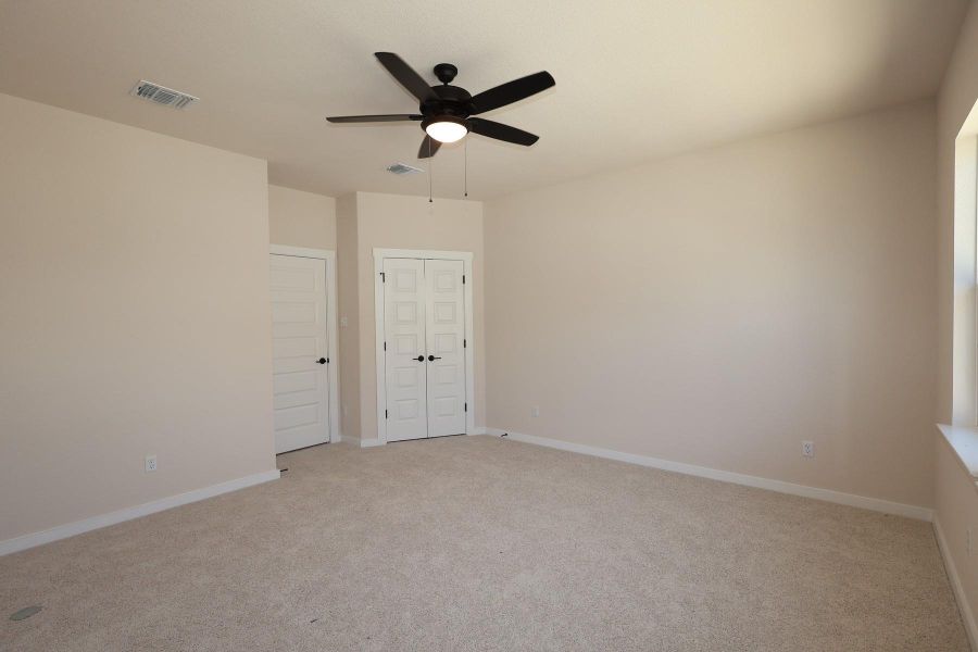 Spacious, unfurnished interior of a new home in Union Collection at Park Central, Georgetown (Image 8). Spacious, unfurnished interior of a new home in Union Collection at Park Central, Georgetown (Image 8).
