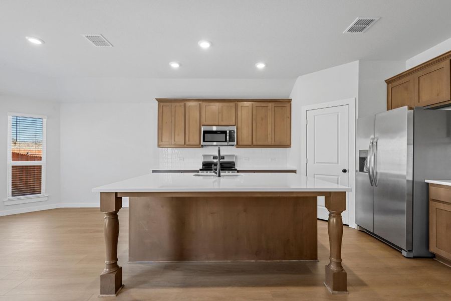 Representative furnished interior of a home built from the Iverson I by Cheldan Homes in Pitcock Addition, Graham (Image 6).