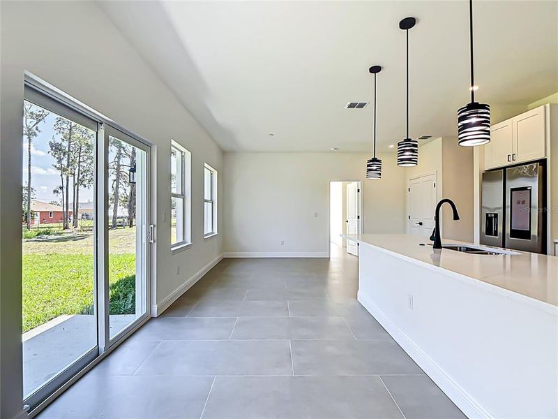 Spacious, unfurnished interior of a new home in , Lehigh Acres (Image 44).