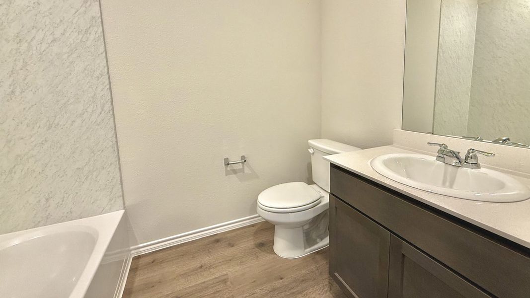 Representative furnished interior of a home built from the HUNTSVILLE by D.R. Horton in Northspur, Forney (Image 7). Representative furnished interior of a home built from the HUNTSVILLE by D.R. Horton in Northspur, Forney (Image 7).