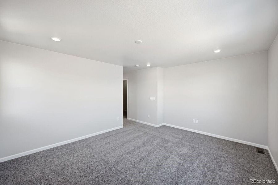 16897 W 92nd Drive ~ Ready Now