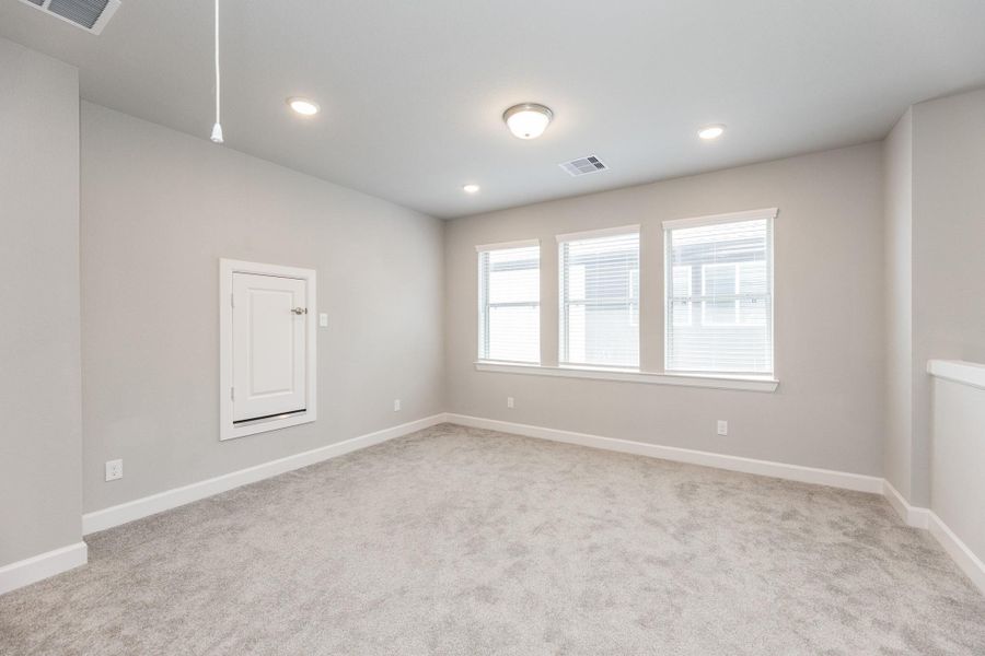 Spacious, unfurnished interior of a new home in Dunham Pointe - Enclave Collection, Cypress (Image 36).